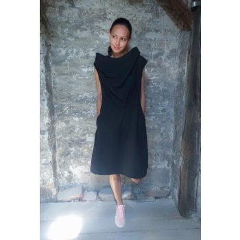 Altered dress - kapucnis női ruha